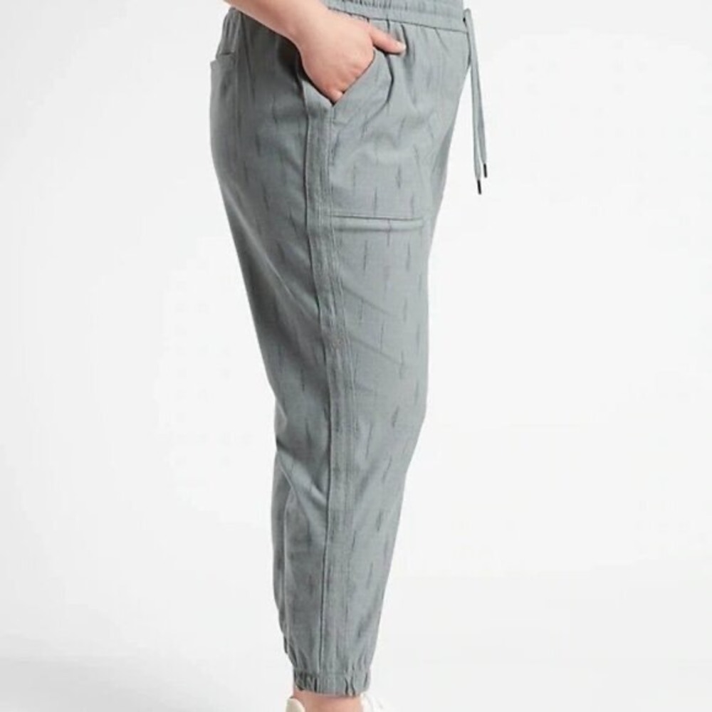 NWT Athleta Farallon Printed Jogger Pants Grey Print Drawstring Women‎ Size 22 - Picture 2 of 11